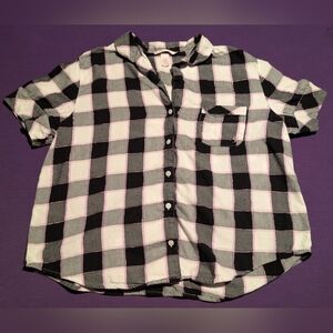 Victorias Secret Black White & Pink Plaid Shimmer Short Sleeve Pajama Top
